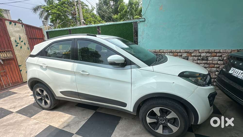 2018 Tata Nexon Petrol