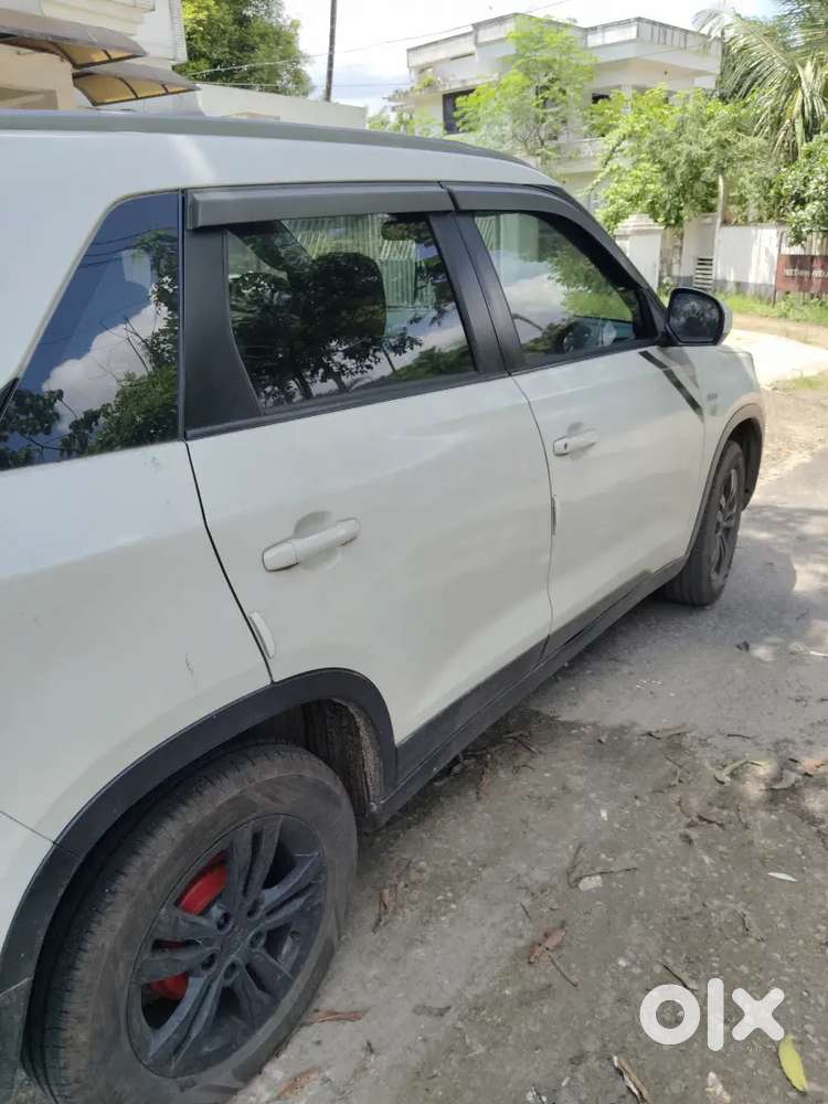 Maruti Suzuki Brezza 2017 Diesel 75000 Km Driven
