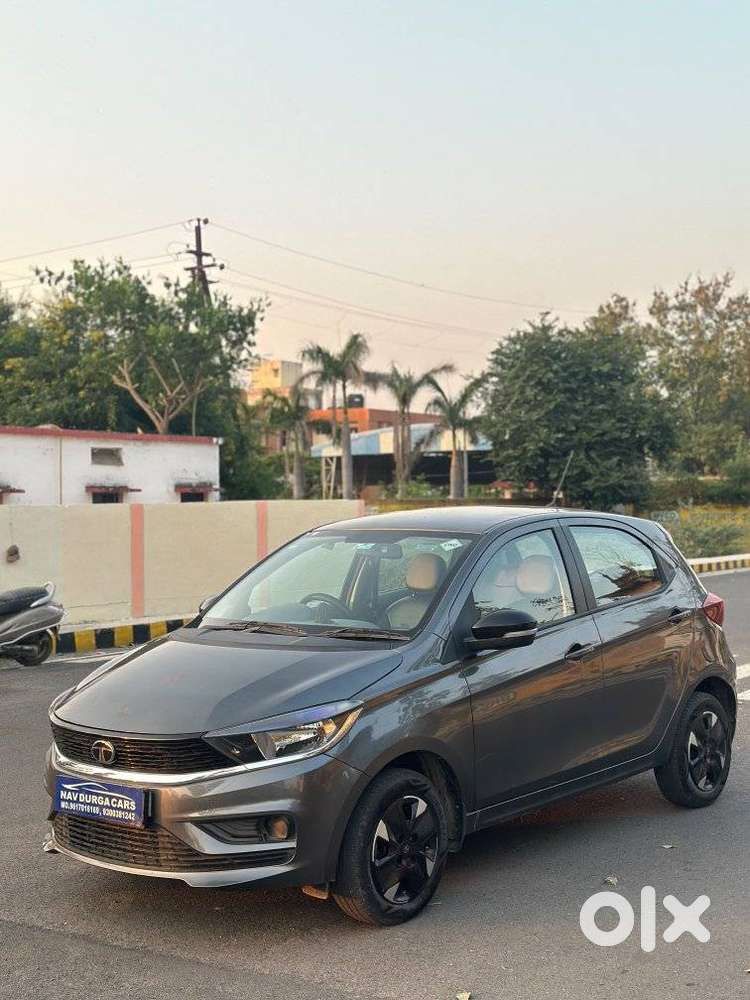 Tata Tiago 1.2 Revotron Xt Cng, 2025, Cng & Hybrids