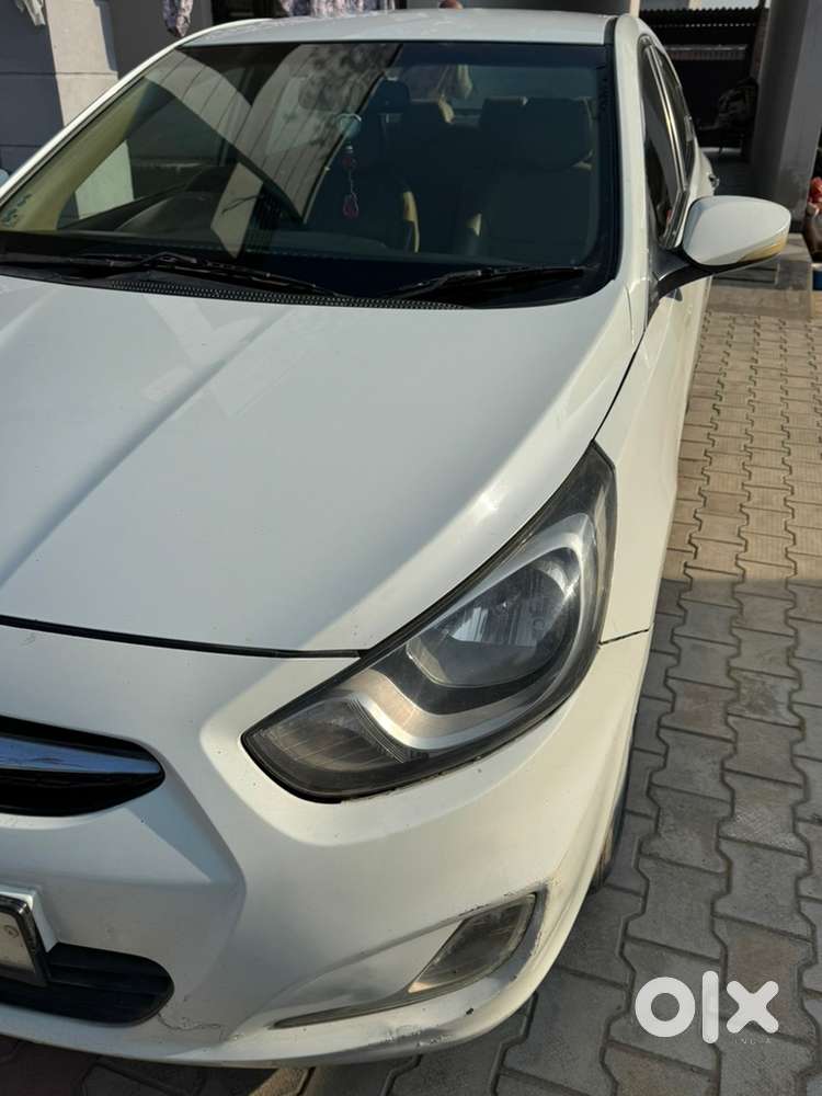 Hyundai Verna Diesel Manual 2011 Push Button