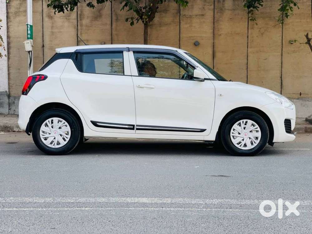 Maruti Suzuki Swift 2018 Lxi, 2019, Petrol