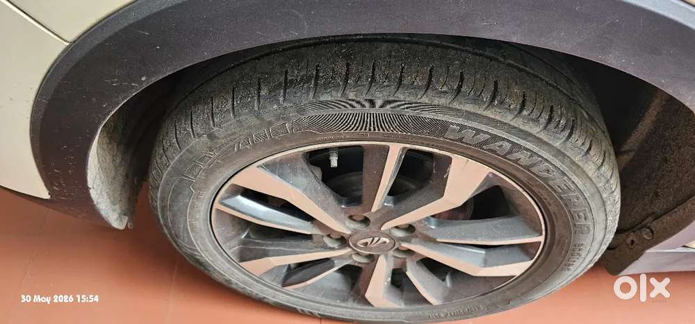 Mahindra Xuv300 2020 Diesel 52345 Km Driven
