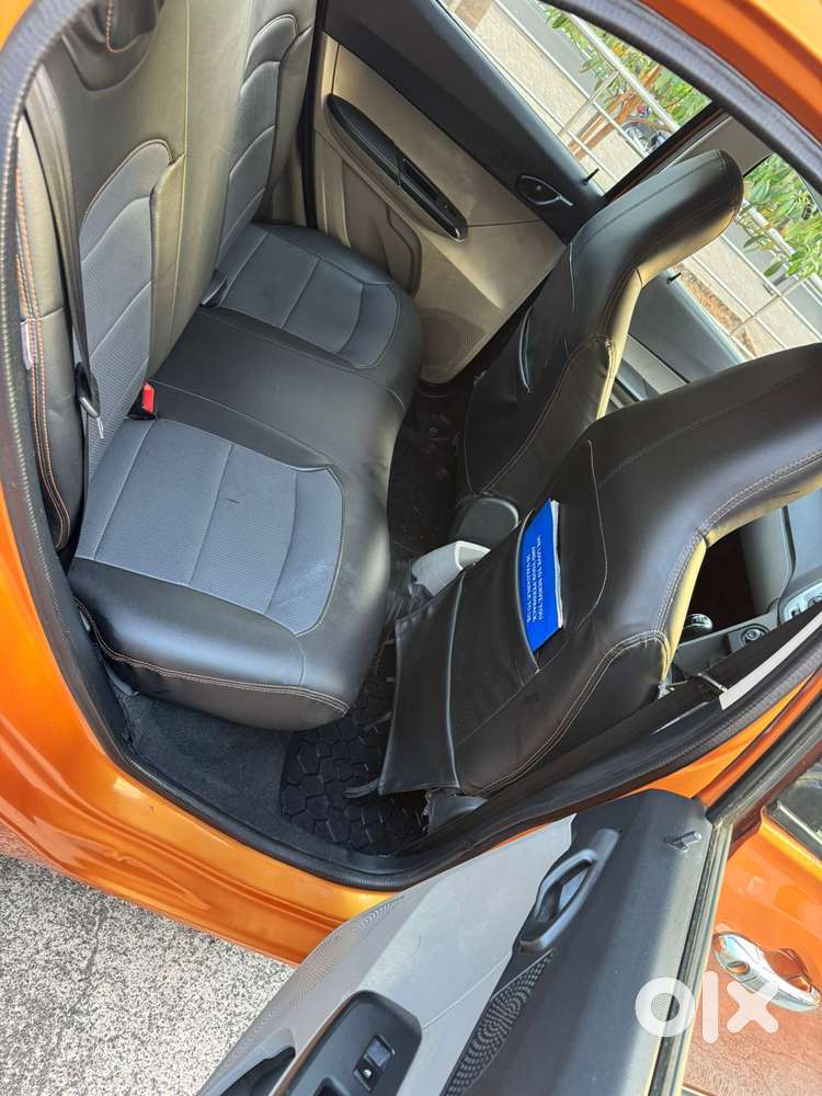 Tata Tiago 1.2 Revotron Xt, 2016, Petrol