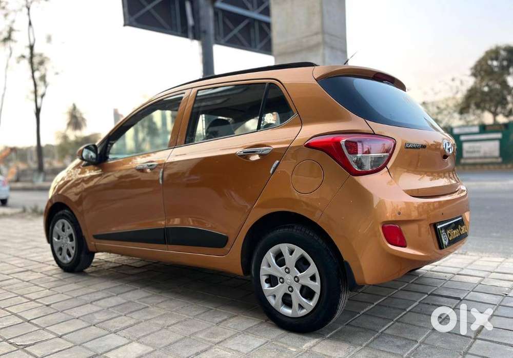 Hyundai Grand I10 Sportz, 2013, Petrol
