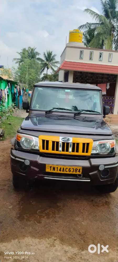 Mahindra Bolero Champer Gold