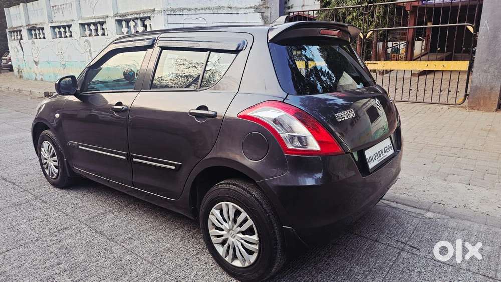Maruti Suzuki Swift Lxi, 2015, Petrol