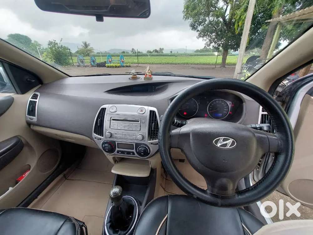 Hyundai I20 2011 Cng In Good Condition