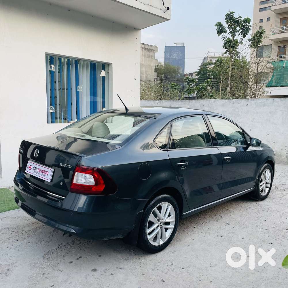 Skoda Rapid [2016-2018] 1.6 Style Plus Mpi At, 2017, Petrol