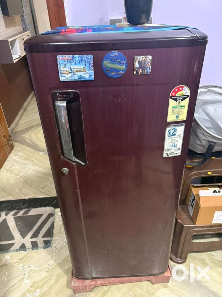 Whirlpool 3 star icemagic powercool fridge
