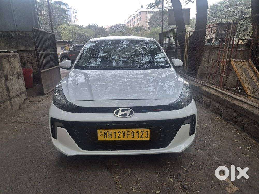 Hyundai Aura 1.2 Sx Cng, 2023, Cng & Hybrids