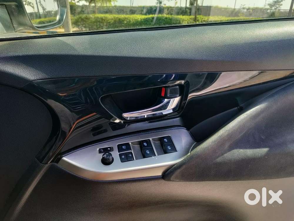 Toyota Innova Crysta 2.4 V 8 Str, 2020, Diesel