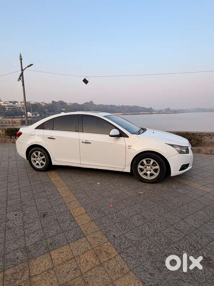 Chevrolet Cruze 2012 Diesel Vip Number 0002