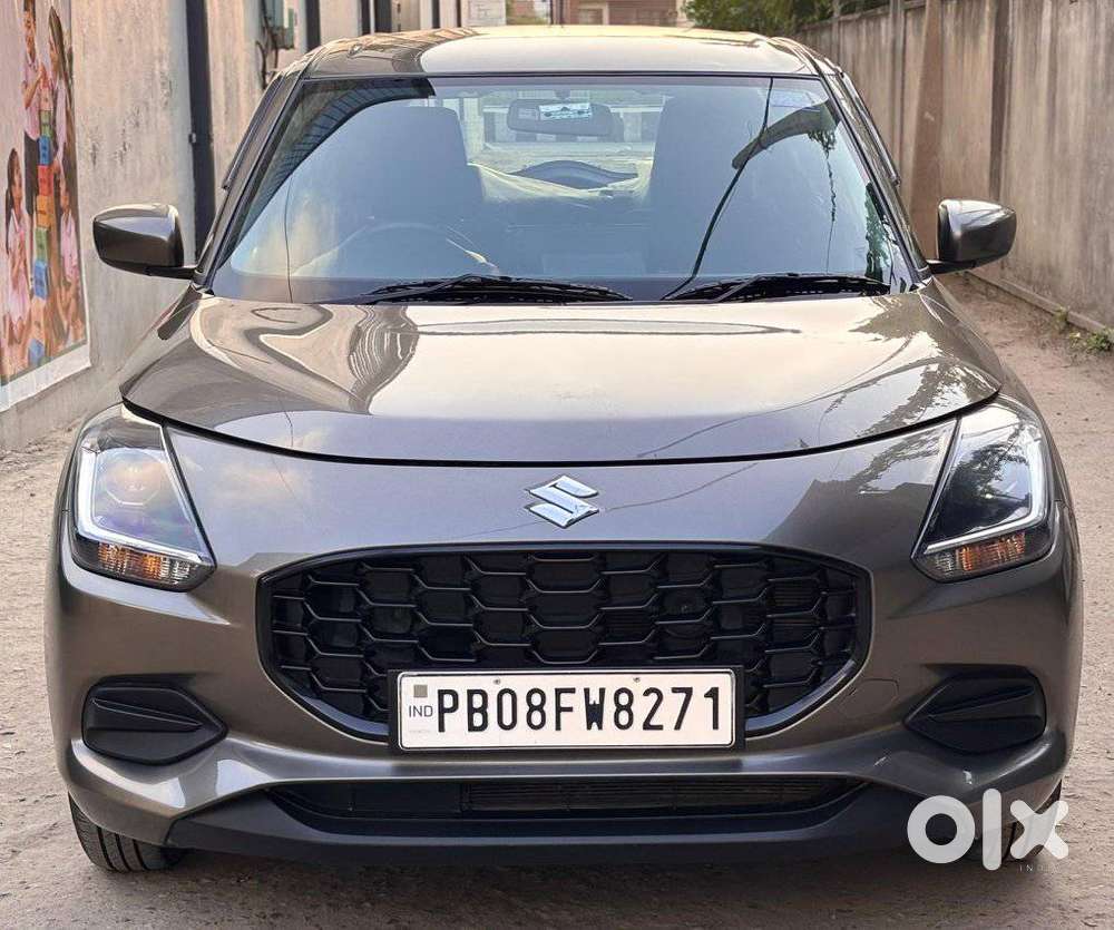 Maruti Suzuki Swift, 2025, Petrol