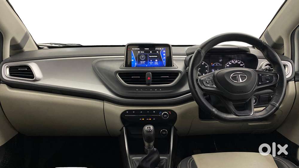 Tata Altroz Xz, 2022, Petrol