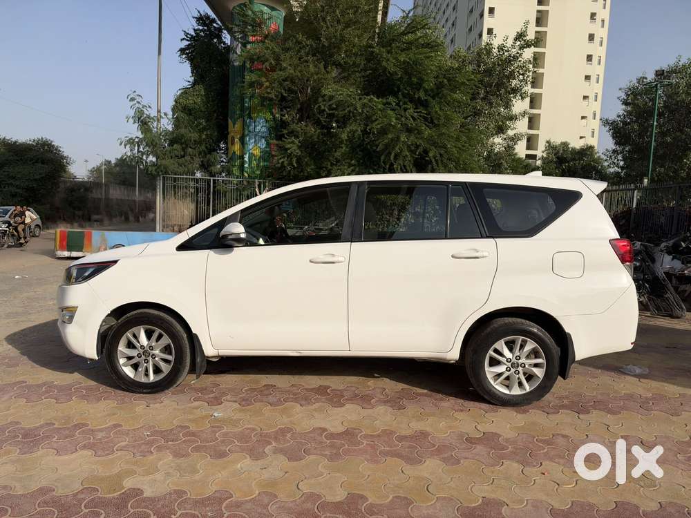 Toyota Innova Crysta 2.4 Gx Mt, 2018, Diesel
