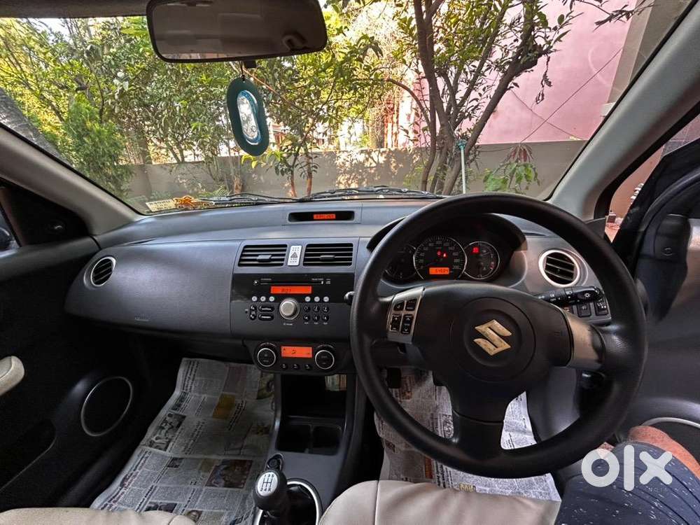 Swift Dzire Petrol