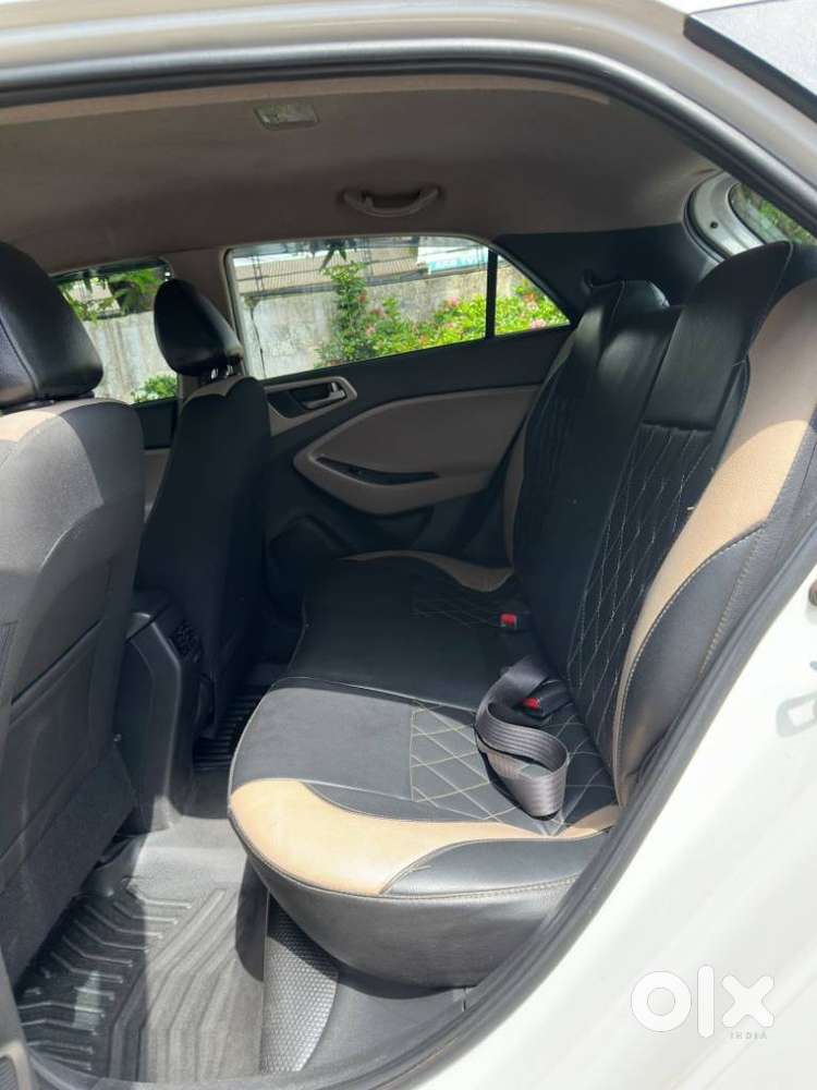 Hyundai Elite I20 Sportz (o) 1.2, 2014, Petrol