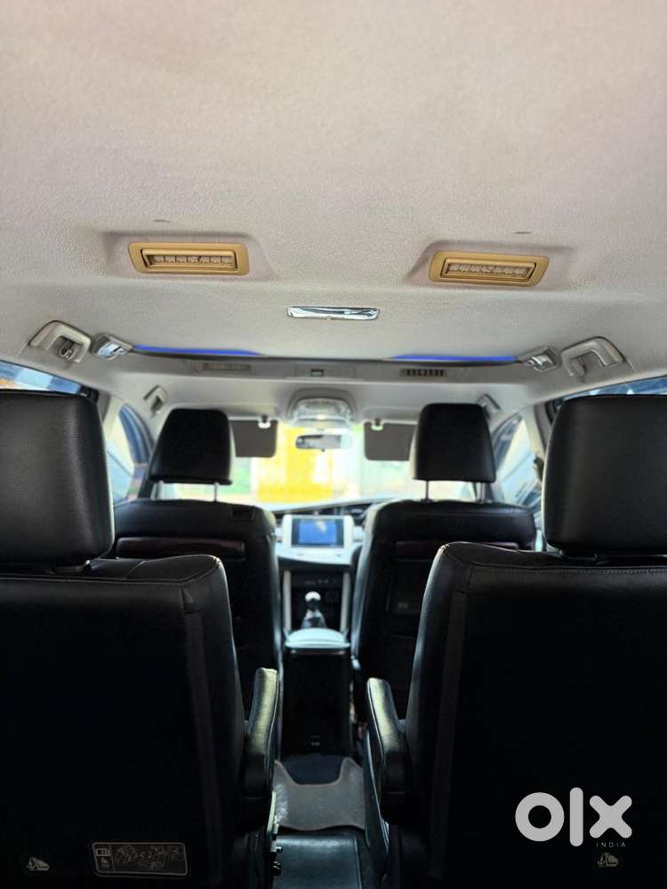 Toyota Innova Crysta 2.4 Z 7 Str, 2016, Diesel