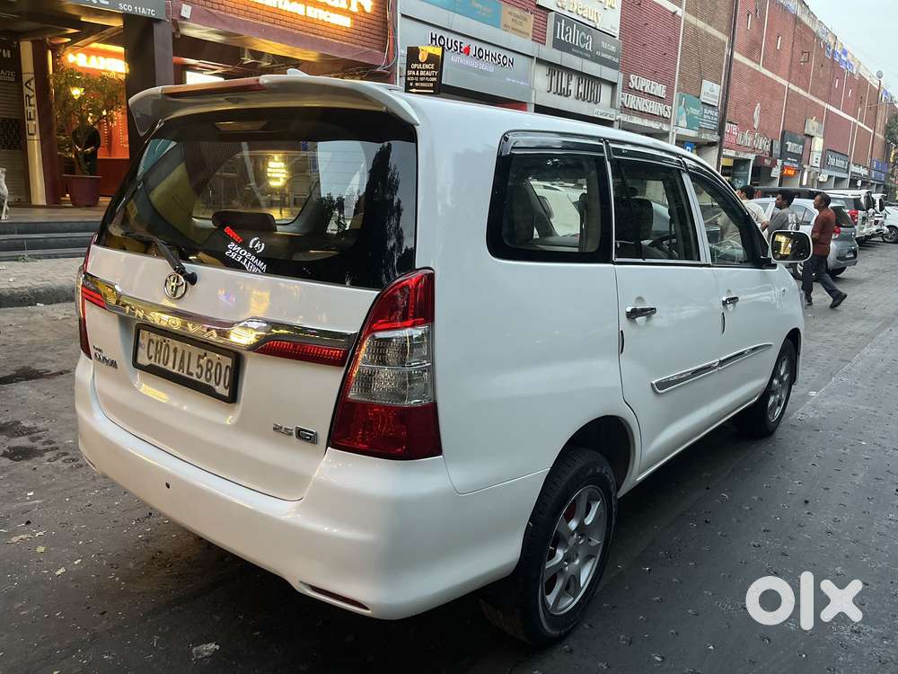 Toyota Innova 2.5 Gx (diesel) 7 Seater Bs Iv, 2012, Diesel