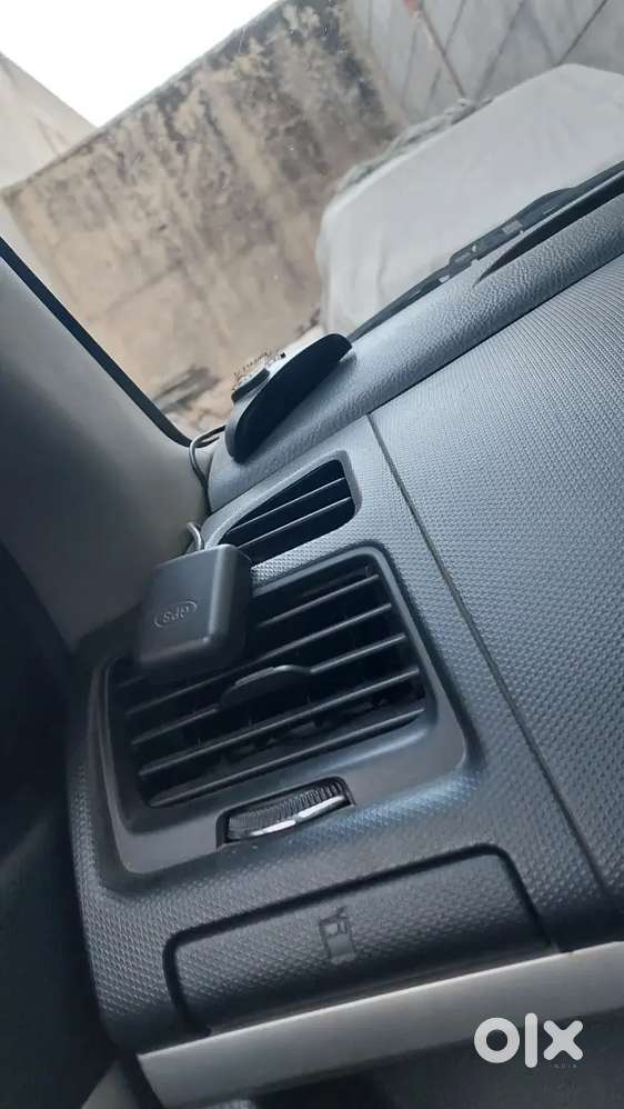 Maruti Suzuki Swift 2016 Cng Well Maintained And With Android Install