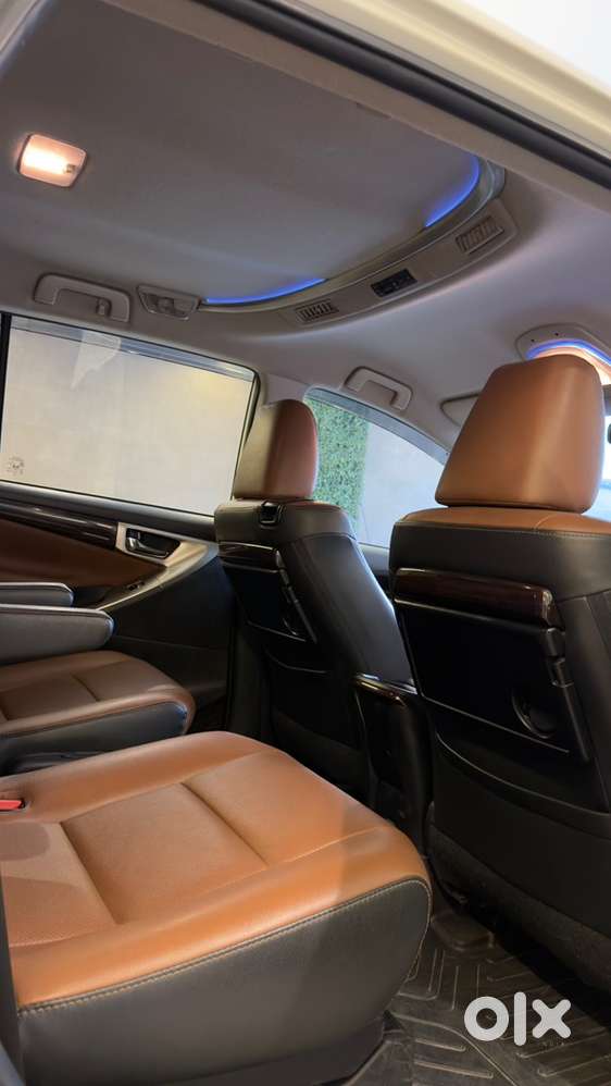 Toyota Innova Crysta Diesel 2022