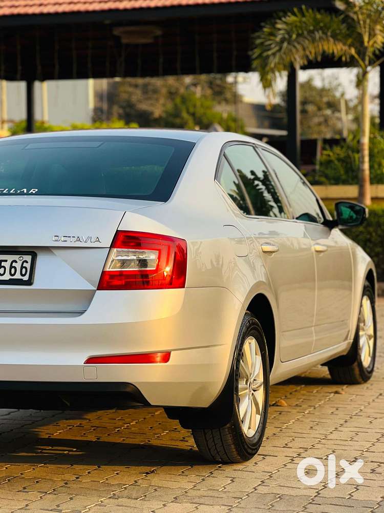 Skoda Octavia Ambition 2.0 Tdi At, 2013, Diesel