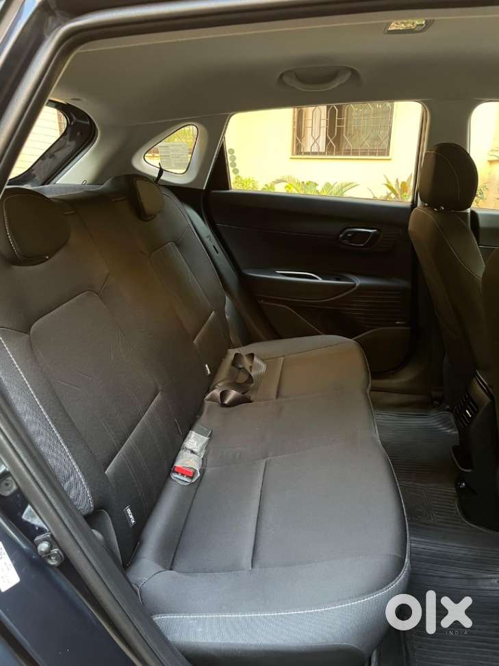 Hyundai I20 1.4 Asta (o) At With Sunroof, 2021, Petrol