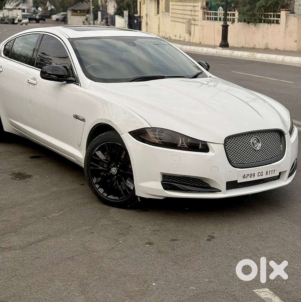 Jaguar Xf 2011 Diesel 82000 Km Driven