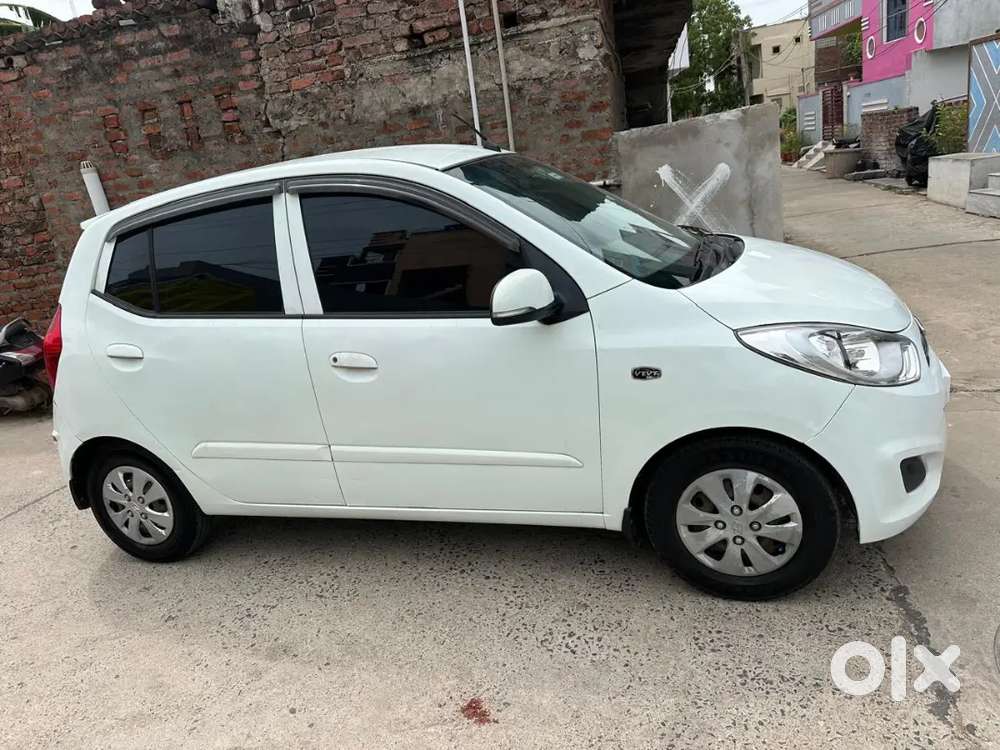 Hyundai I10 1.2 Sportz 2013