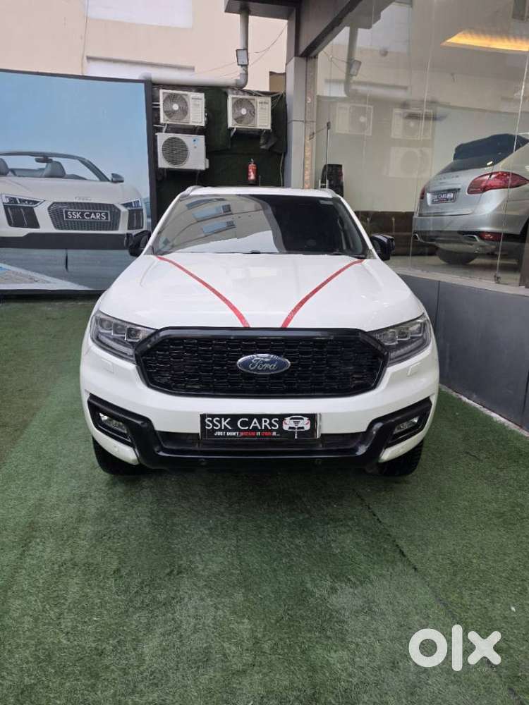 Ford Endeavour 3.2 Titanium At 4x4, 2017, Diesel