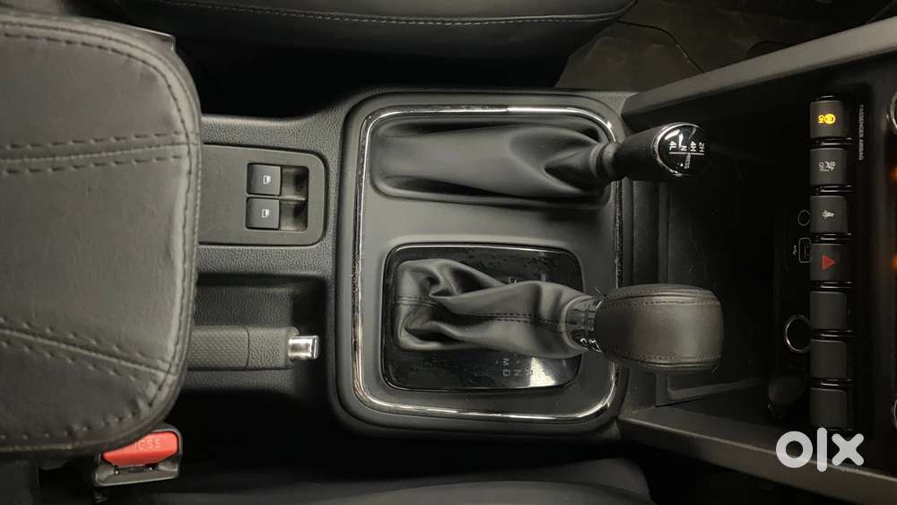 Mahindra Thar Lx P At 4wd 4s Ht, 2022, Petrol