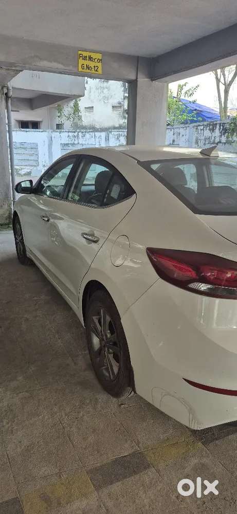 Hyundai Elantra 2017