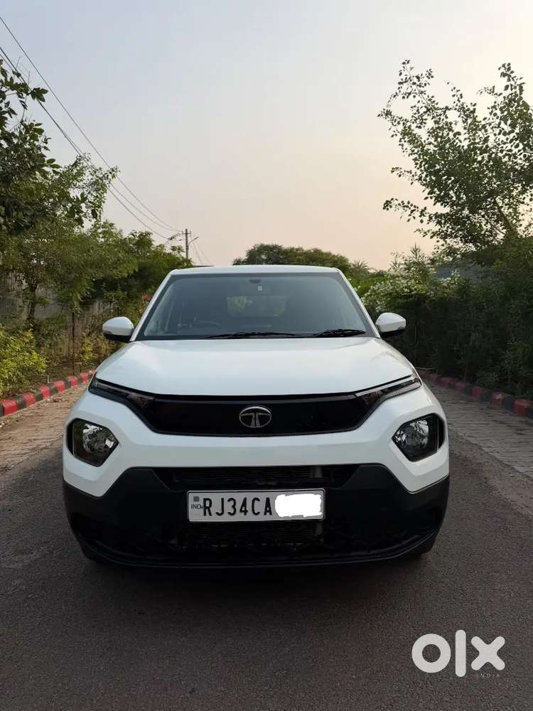 Tata Punch 1.2p Adventure +