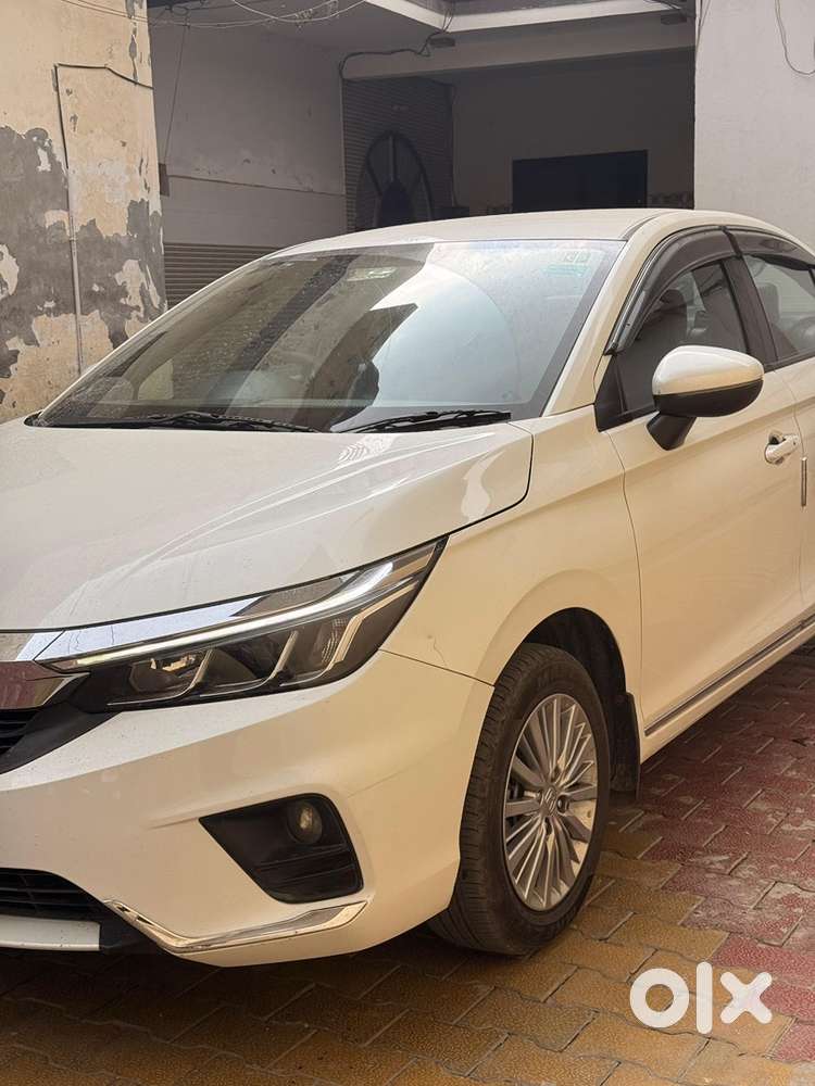 Honda City Zx 2022 Km Driven