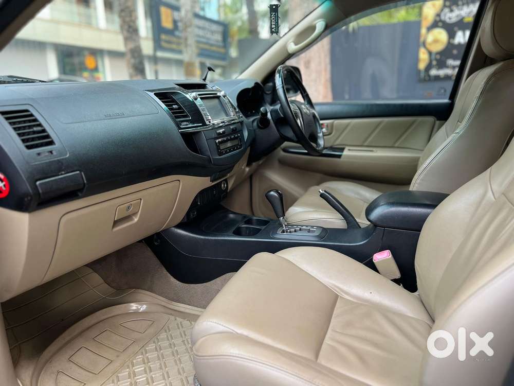 Toyota Fortuner 3.0 4x2 Automatic, 2015, Diesel