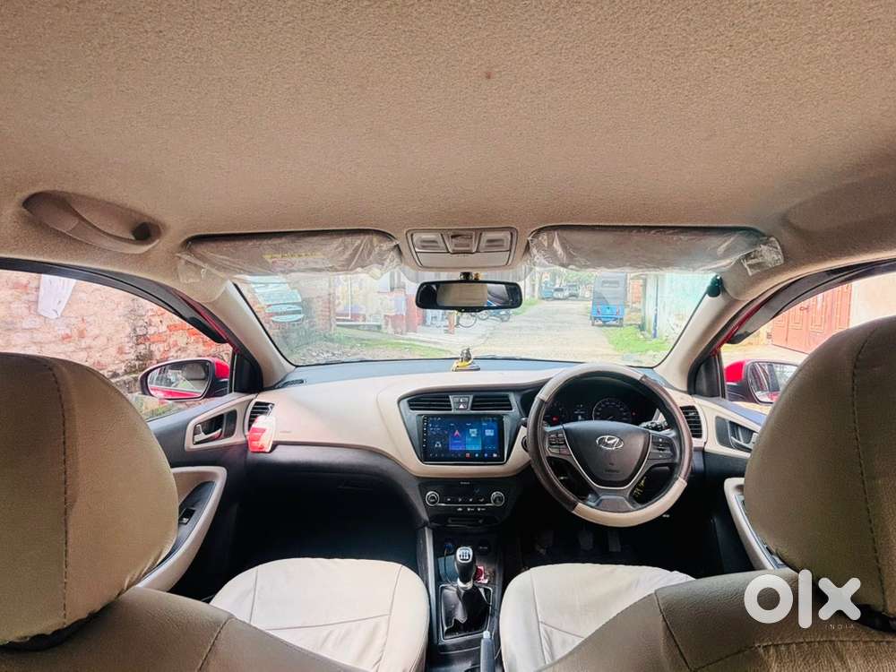 Hyundai I20 Asta Petrol 2015