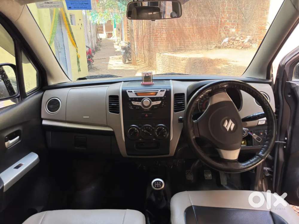 Maruti Suzuki Wagon R Vxi (october 2016) Petrol Good Condition