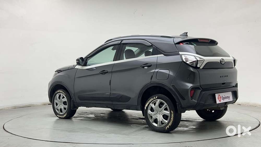 Tata Nexon 1.2 Revotron Xm (s), 2023, Petrol