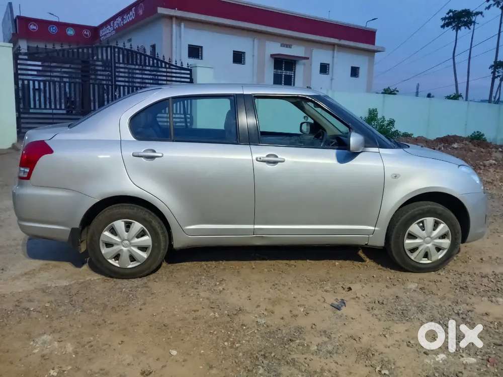 Maruti Suzuki Dzire 2008 Petrol 83626 Km Driven