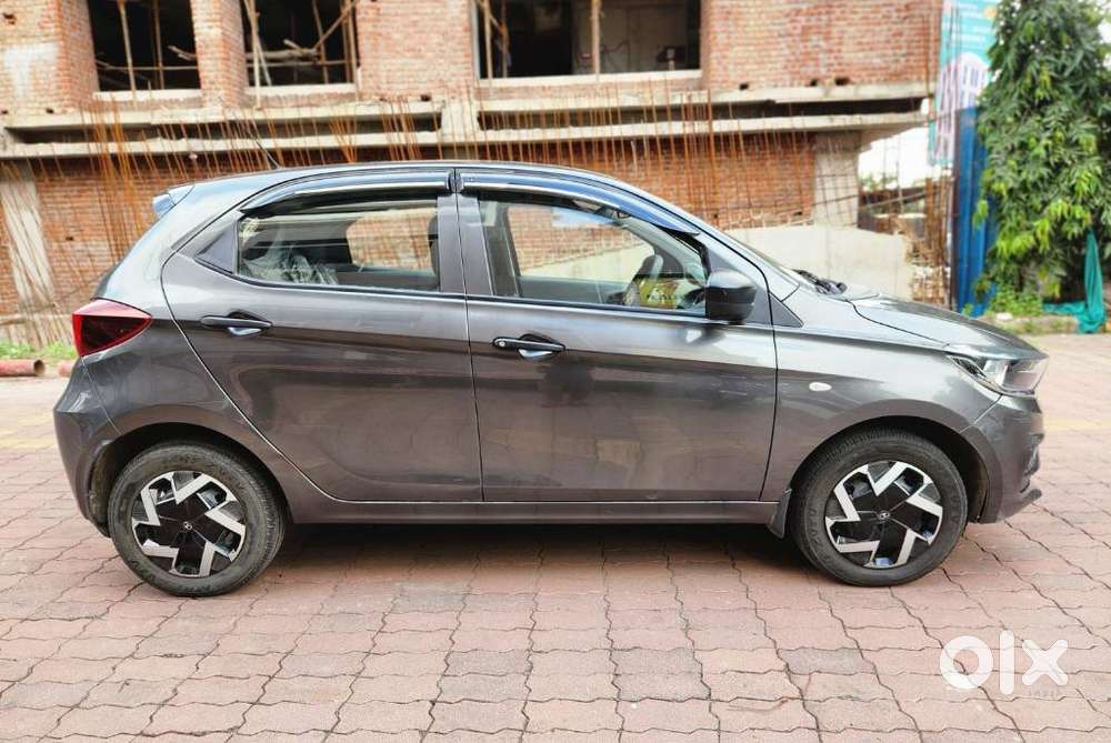 Tata Tiago Xm, 2025, Cng & Hybrids