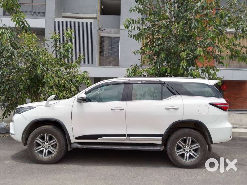 Toyota Fortuner 4x2 At 2.8 Diesel, 2023, Diesel