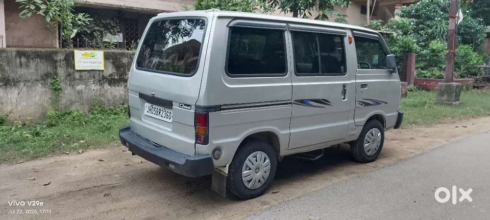 Maruti Suzuki Omni 2017 Well Maintained Very Good Condition Van