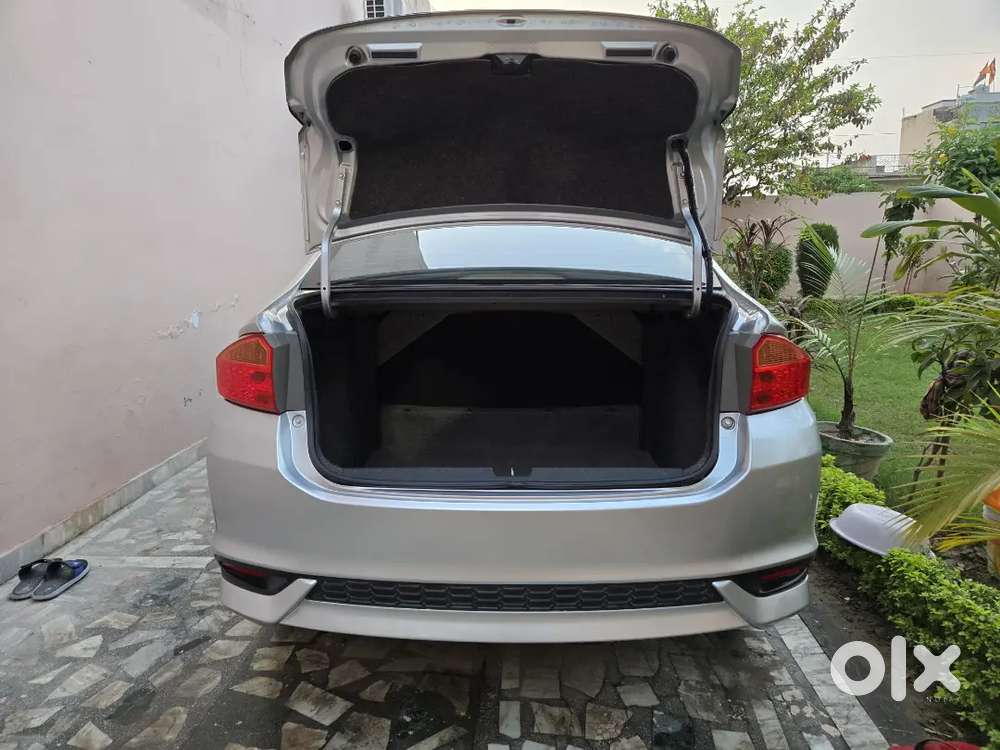 Honda City 2018 1.5 V I-vtec
