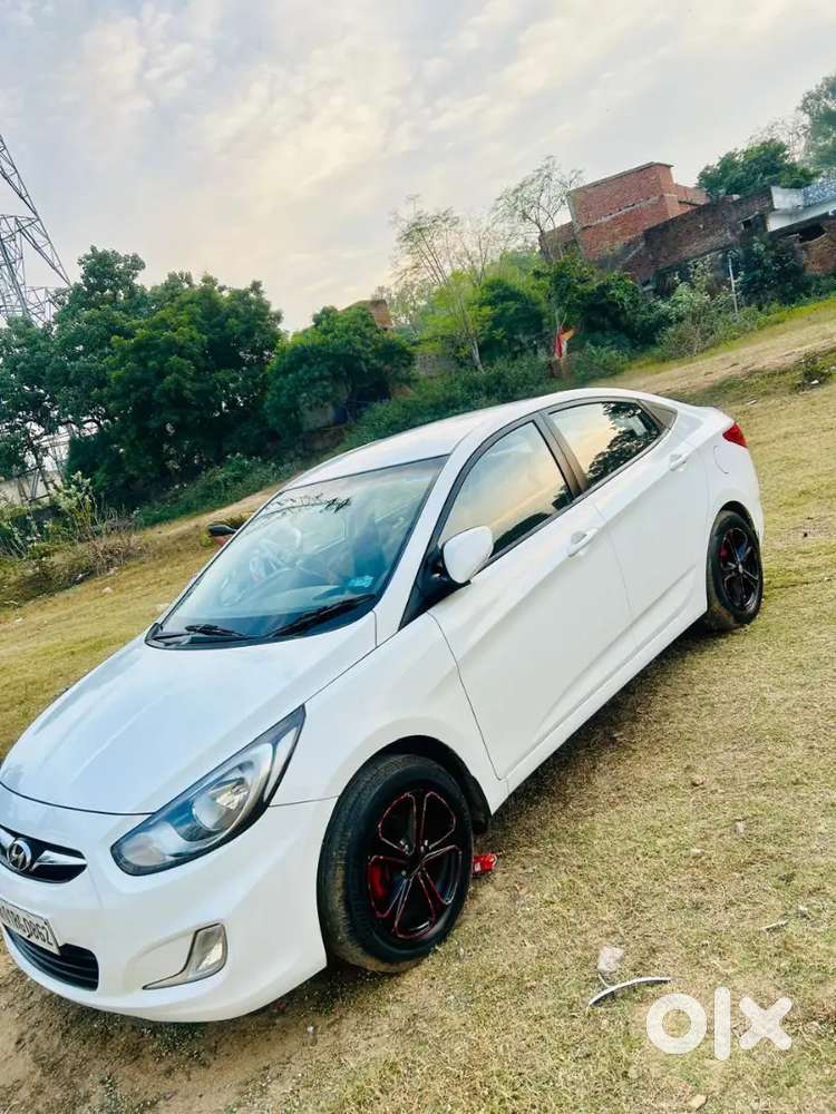 Hyundai Verna 2014 Petrol 70000 Km Driven