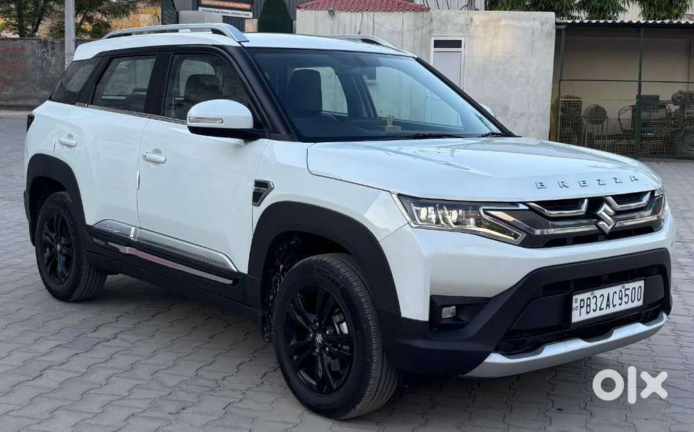 Maruti Suzuki Brezza, 2023, Petrol