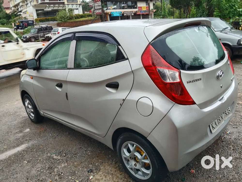Hyundai Eon 2012 Petrol Well Maintained