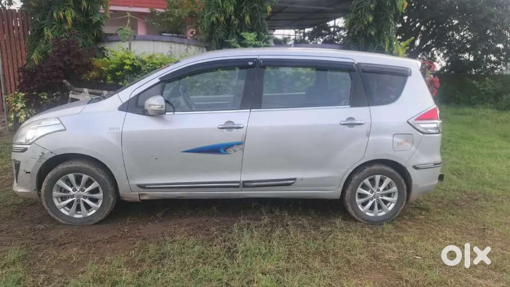Maruti Suzuki Ertiga Zdi 2015