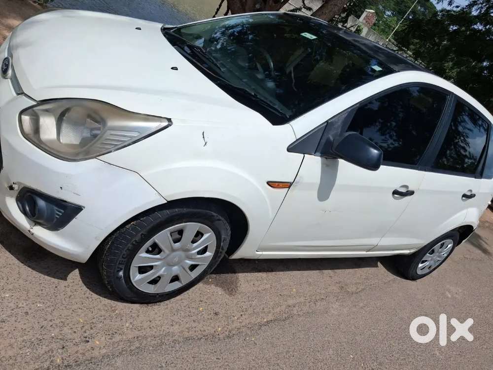 Ford Fiesta 2015 Diesel Car