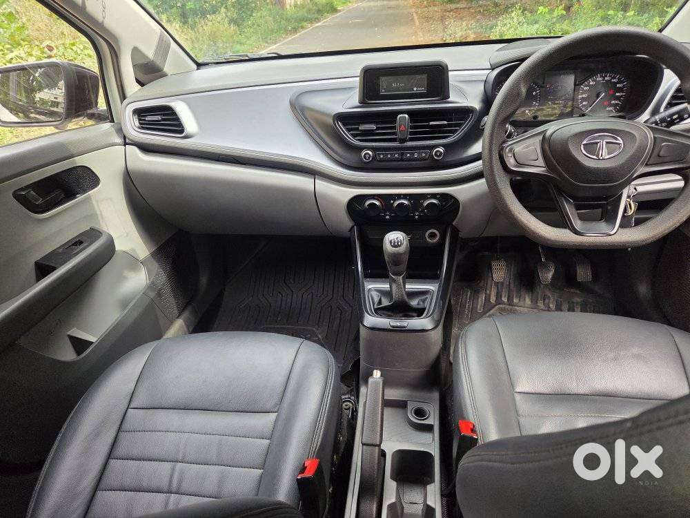 Tata Altroz 1.2 Xm, 2021, Petrol
