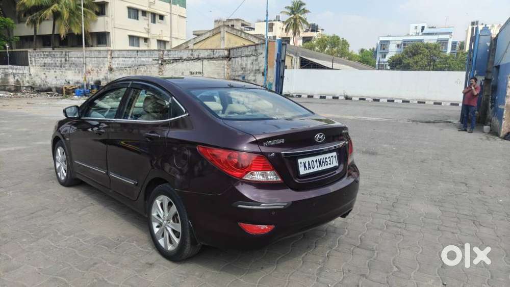 Hyundai Fluidic Verna 1.6 Vtvt S(o), 2012, Petrol